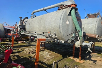 Kaweco Beczkowóz Zabuowa Zbiornik Z Pompą 16000 Litrów